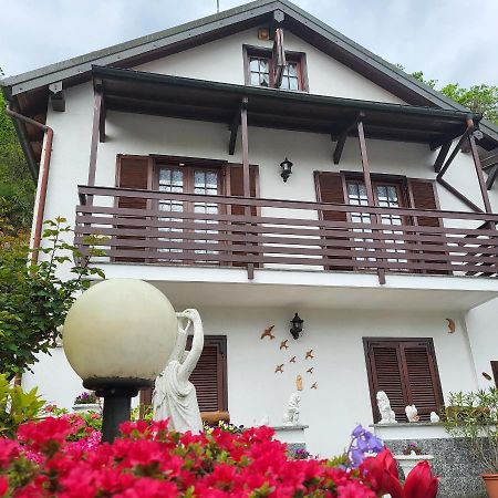 Casa Delle Azalee Villa Gravellona Toce Buitenkant foto